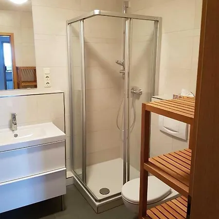 Karola 45467 Goehren (Ruegen)